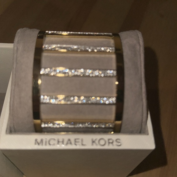 authentic MK Cuff bracelet - Picture 3 of 4